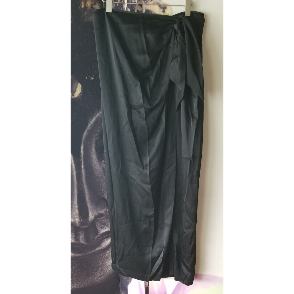 ST JOHN Solid Caviar‎ Black Liquid Satin Front Gather Maxi Skirt sz 14 NEW YJ01